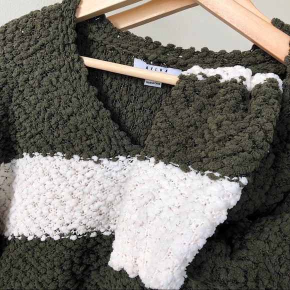 NEW 🔝✨STRIPE KNIT SWEATER - Picture 4 of 5